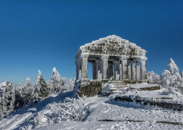 Le Petit Domaine De Leo L Ecureuil Cosy Avec Jardin Privatif Celles-sur-Plaine