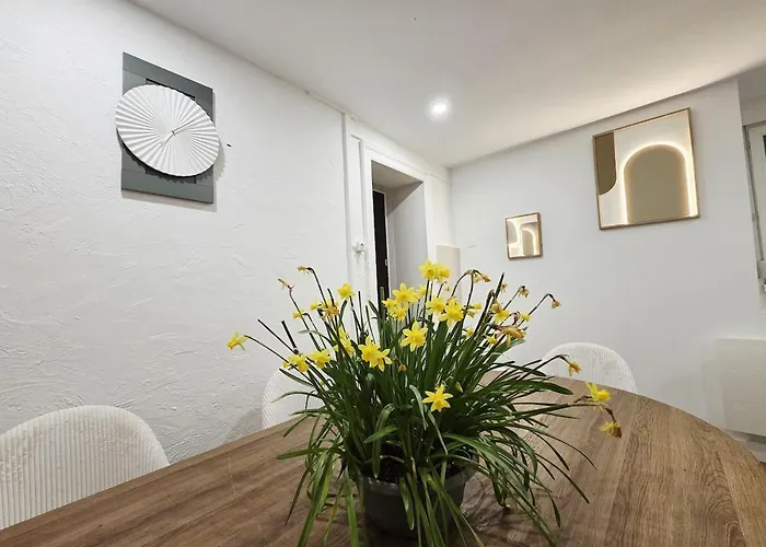 Le Petit Domaine De Leo L Ecureuil Cosy Avec Jardin Privatif Celles-sur-Plaine